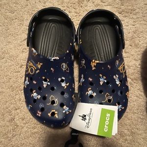 NWT m6/w8 Disney 50th Anniversary Crocs